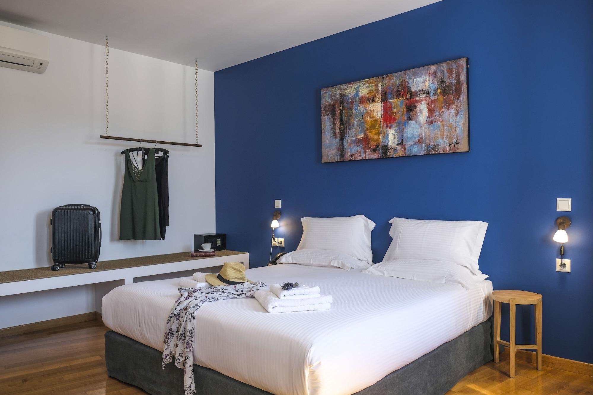 Lotus Hotel 4*