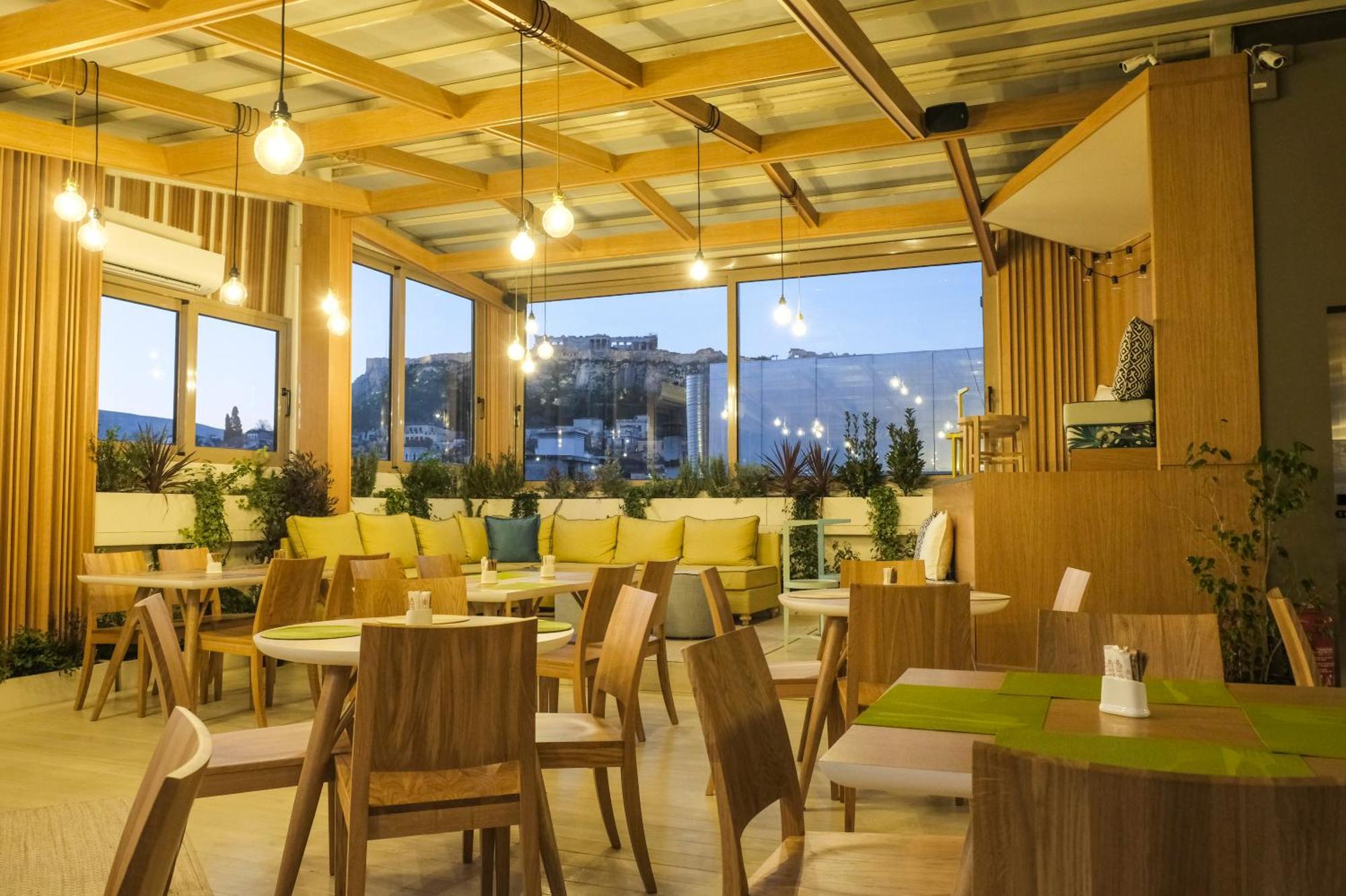 Lotus Hotel 4*